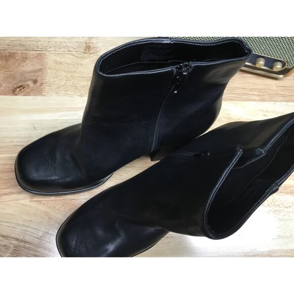 Women's Elie 9M Black Leather Side Zip High Heel Square Toe Platform Ankle Boots - Picture 7 of 9